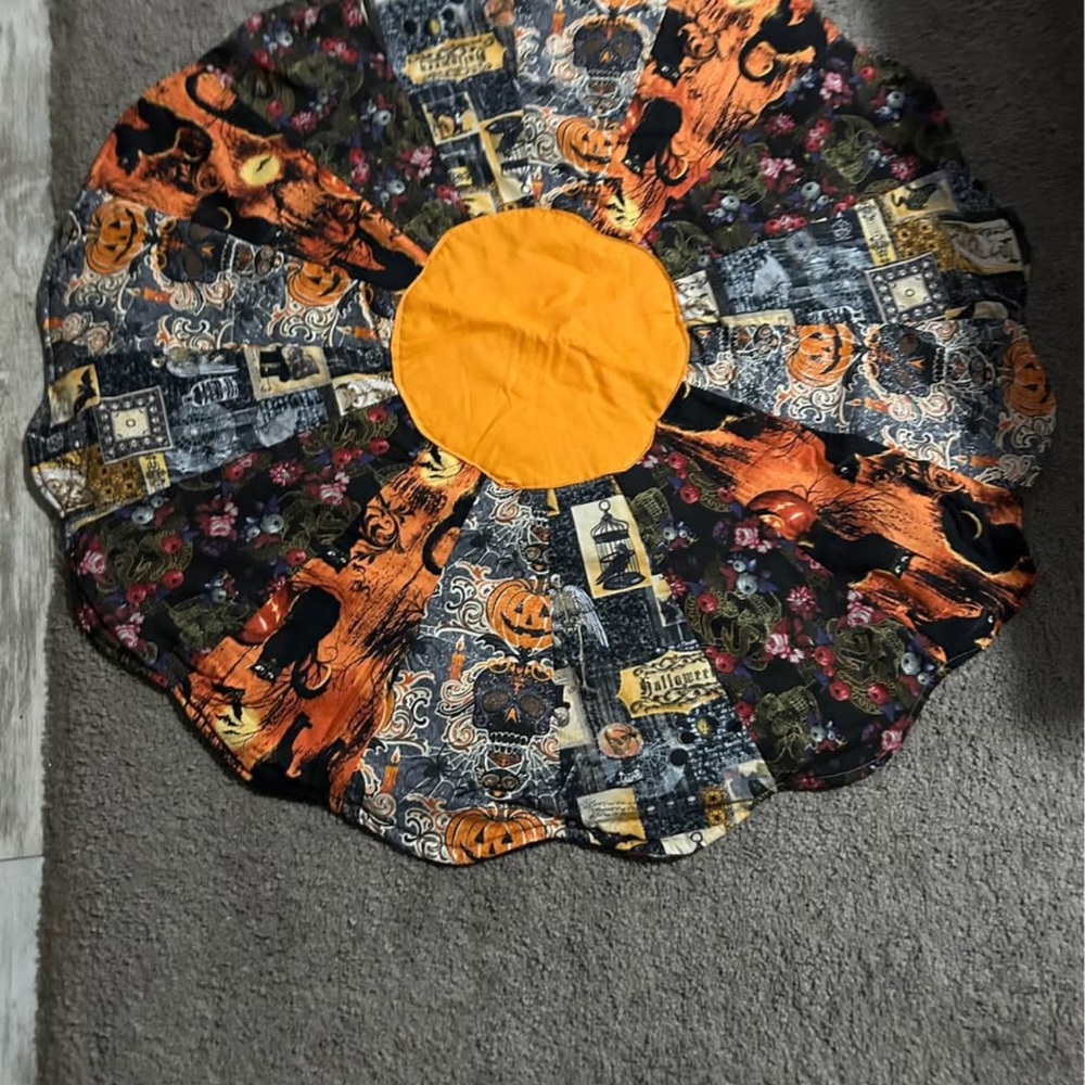 Halloween Patchwork Tree Skirt